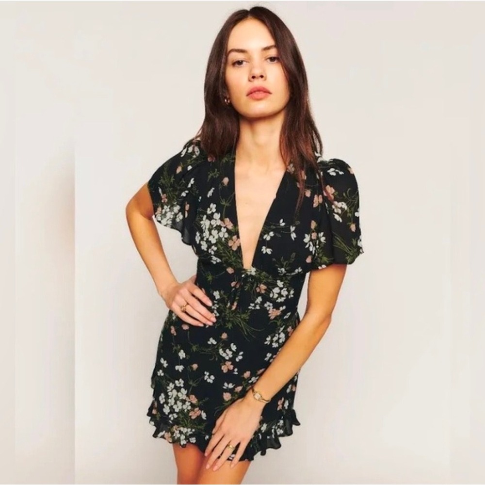 Reformation Mya Black Floral V-Neck Ruffle Mini Dress Flutter Sleeve Size 4